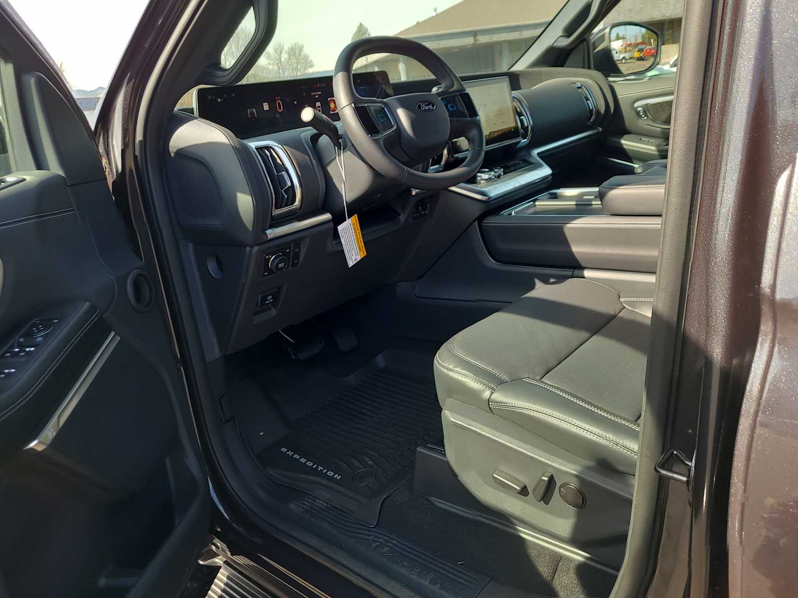 Thumbnail: 2026 Ford Expedition MAX - 10