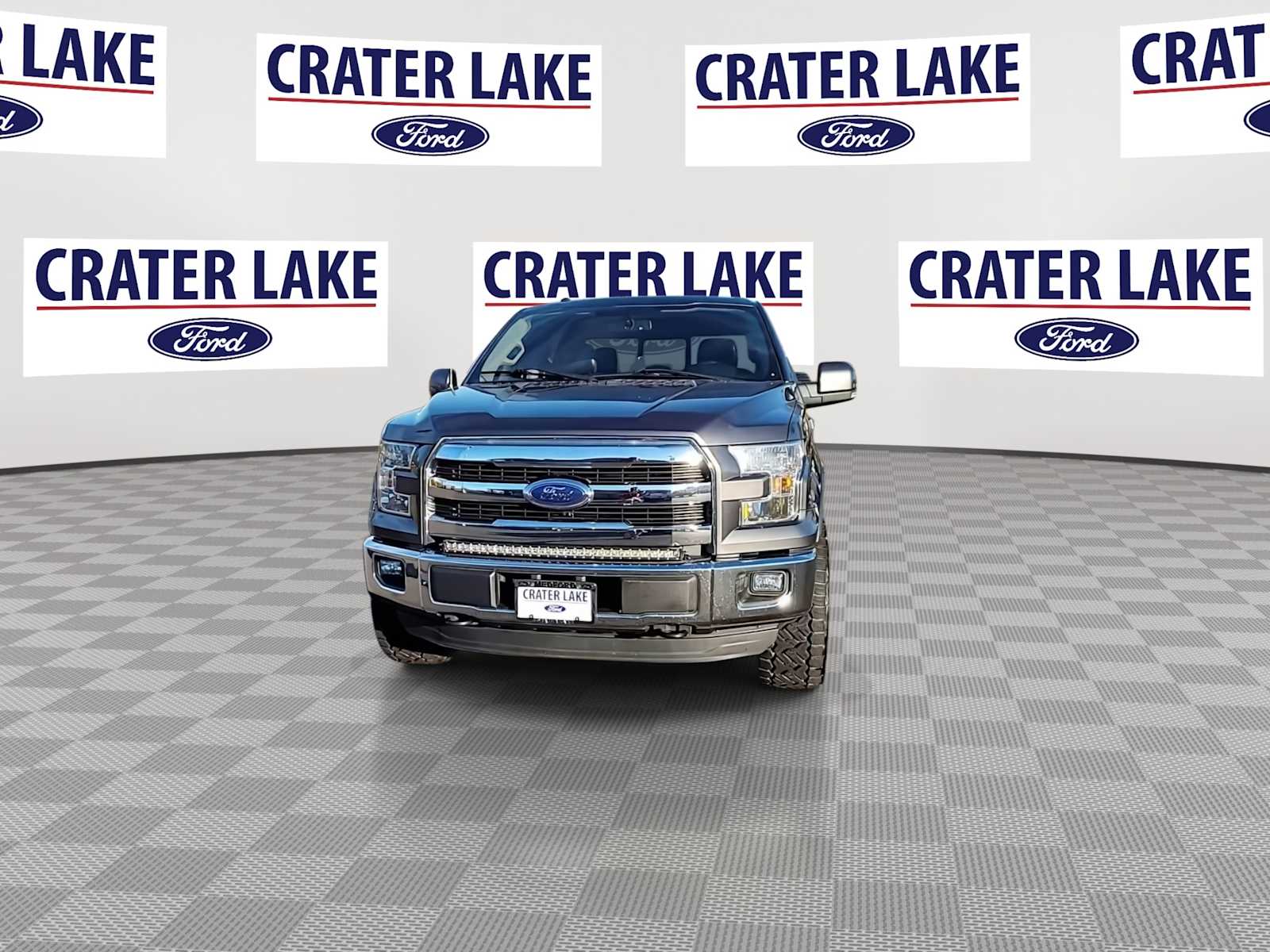 2015 Ford F-150 Lariat photo 2