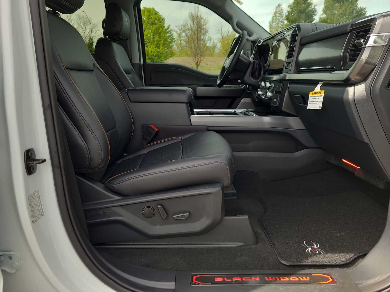 Thumbnail: 2025 Ford F-250 - 22