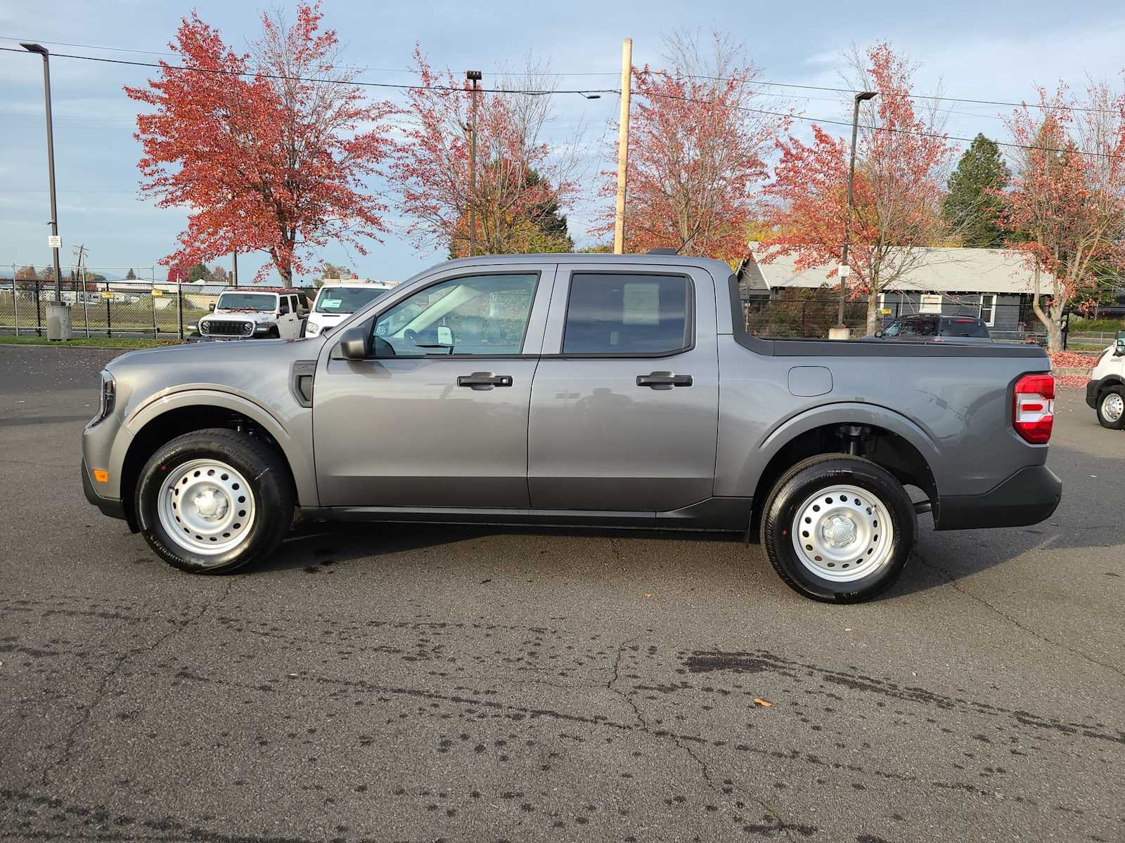 Thumbnail: 2025 Ford Maverick - 11