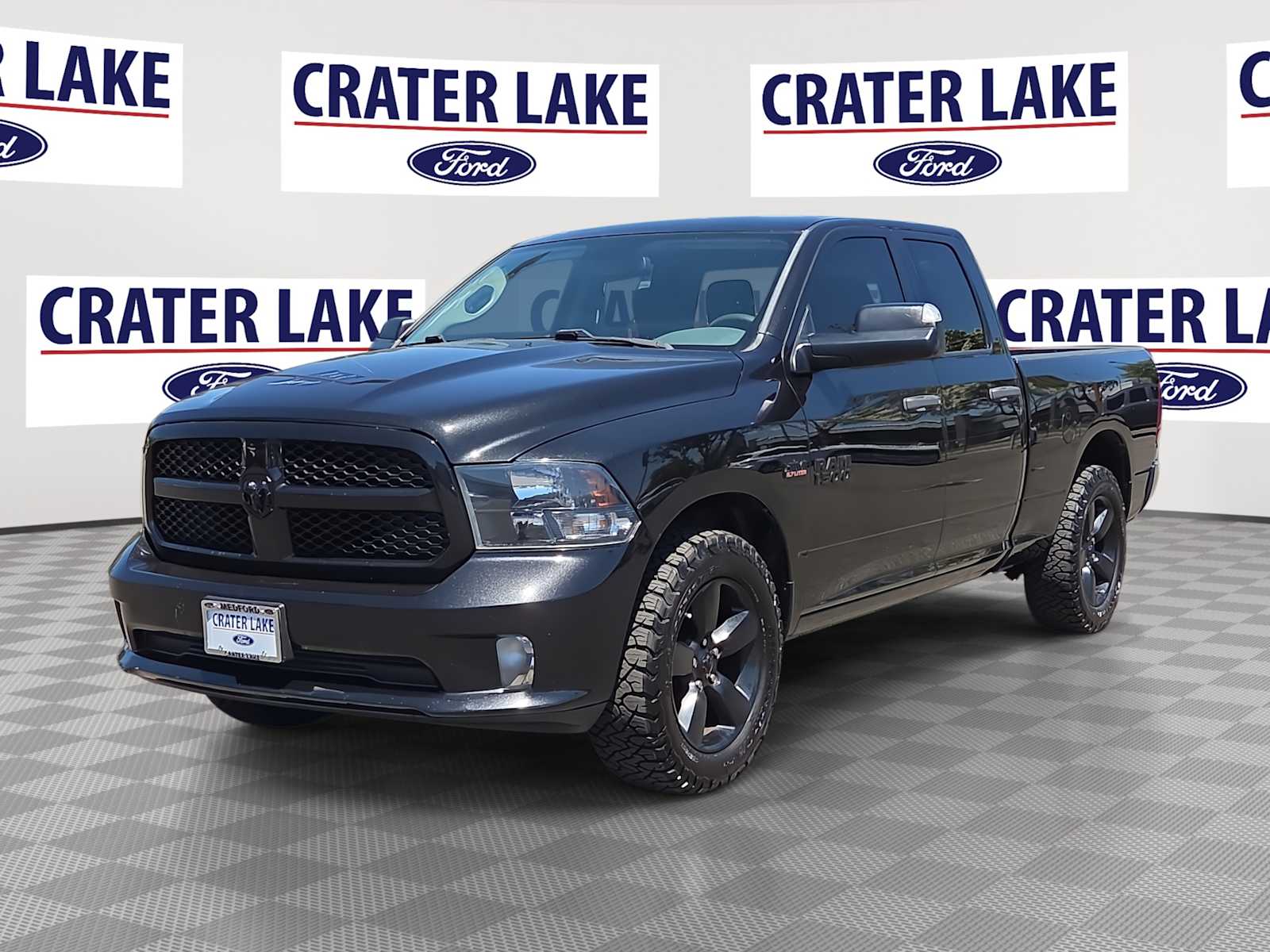 2016 RAM 1500 Express 4x4 Quad Cab 6'4's photo