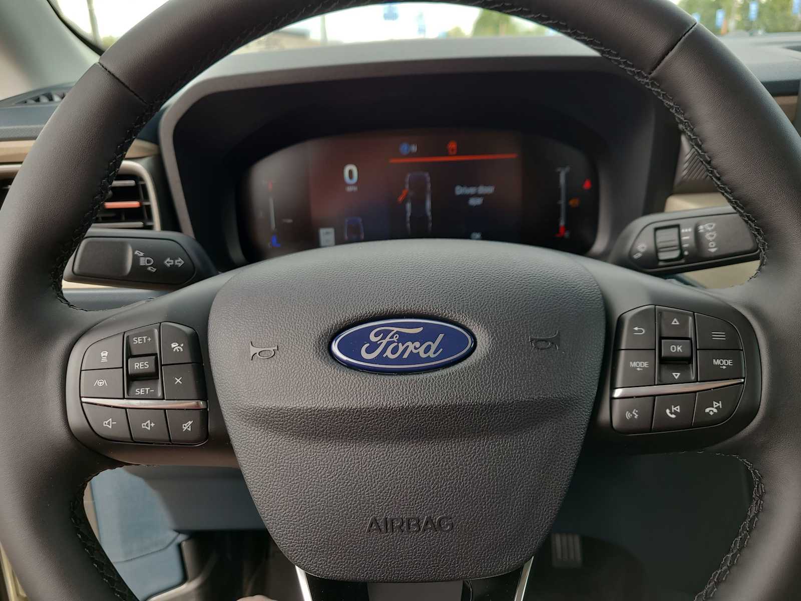 Thumbnail: 2025 Ford Maverick - 23