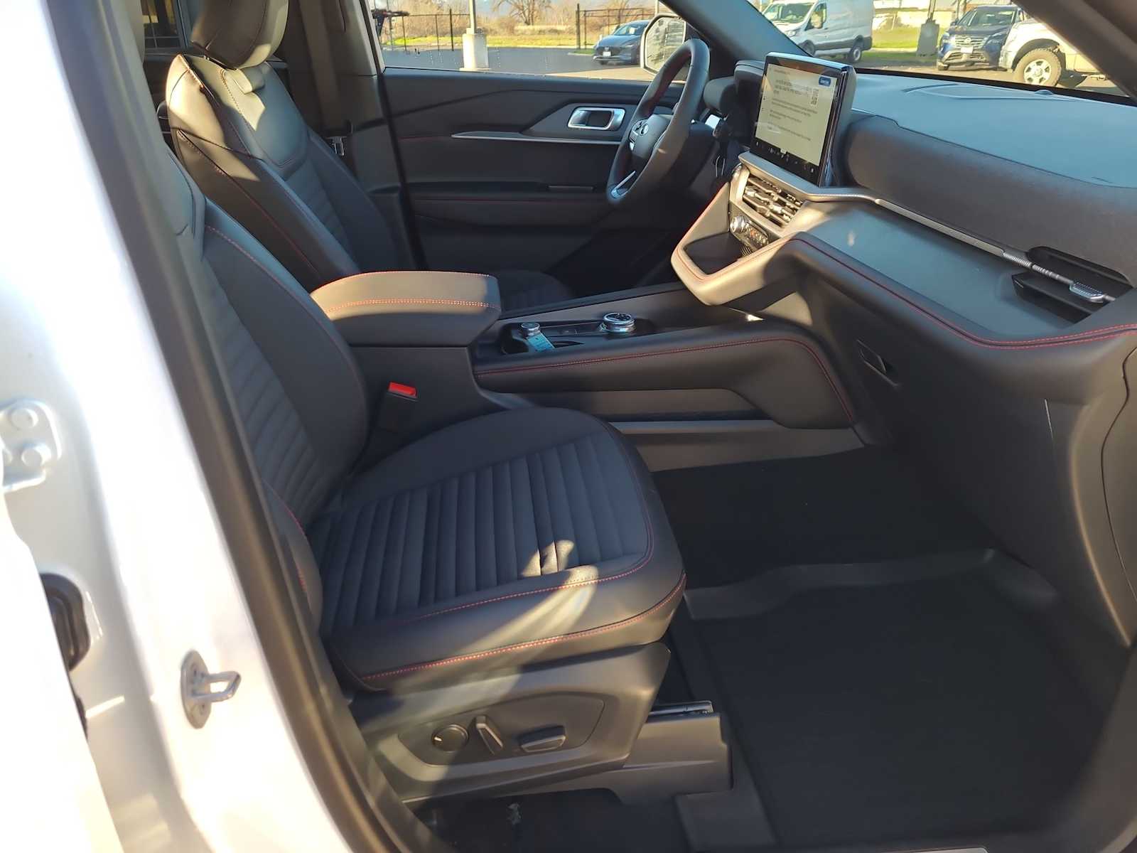 Thumbnail: 2026 Ford Explorer - 22