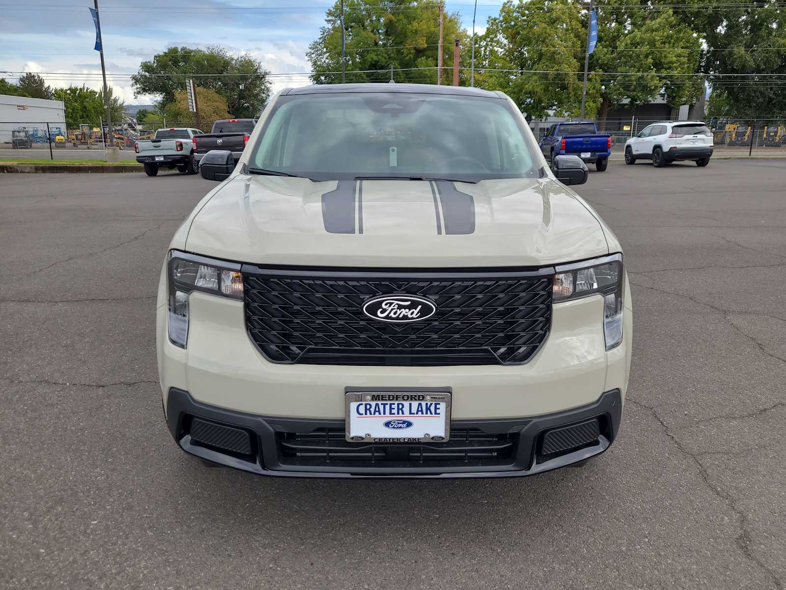 Thumbnail: 2025 Ford Maverick - 14