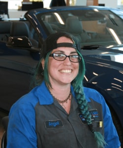 Staff member Angel Foxx from ID_f2f5038c8a0f