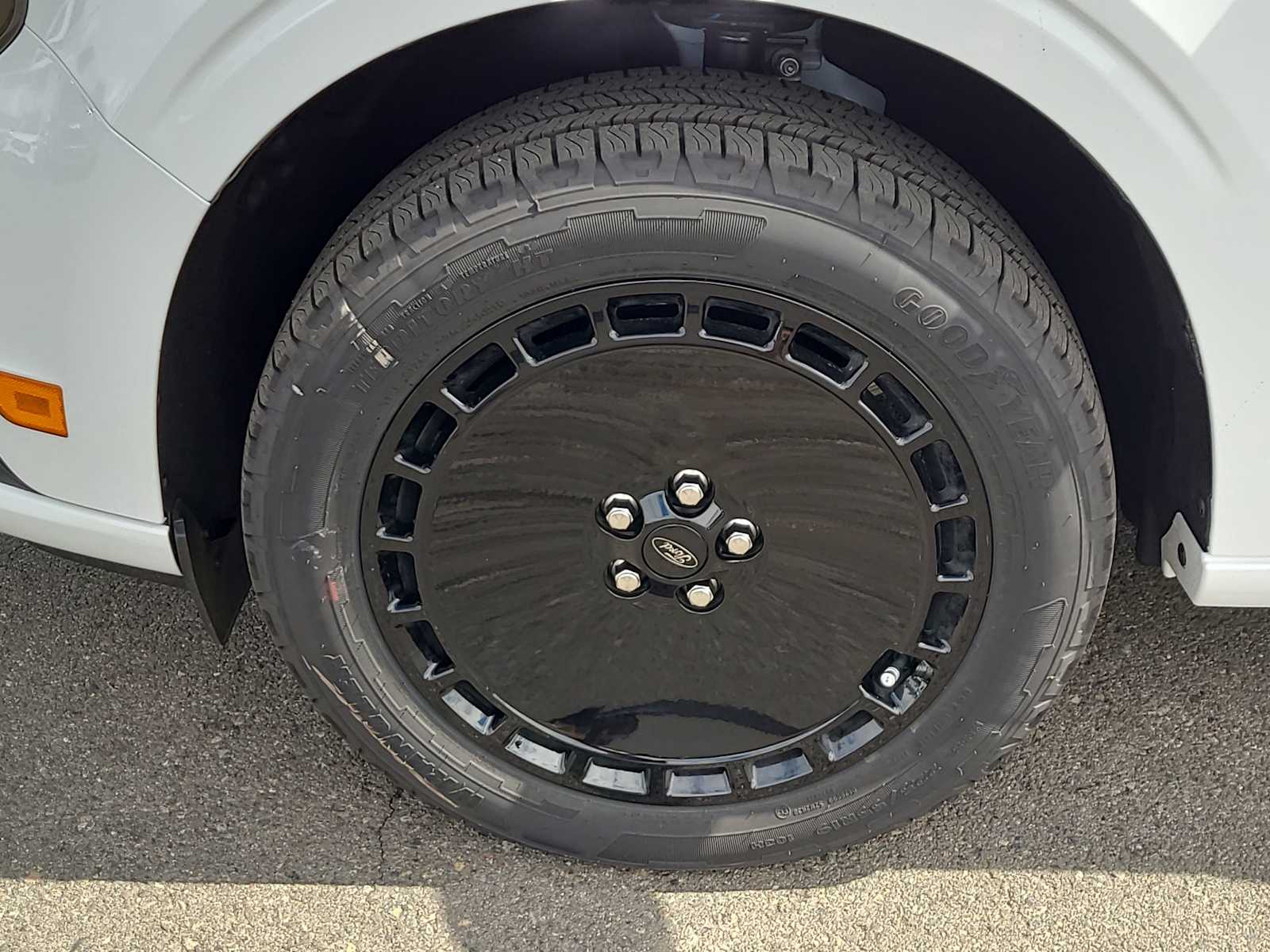 Thumbnail: 2025 Ford Maverick - 16