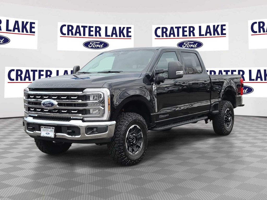 New 2026 Ford F-250 XLT Truck Crew Cab