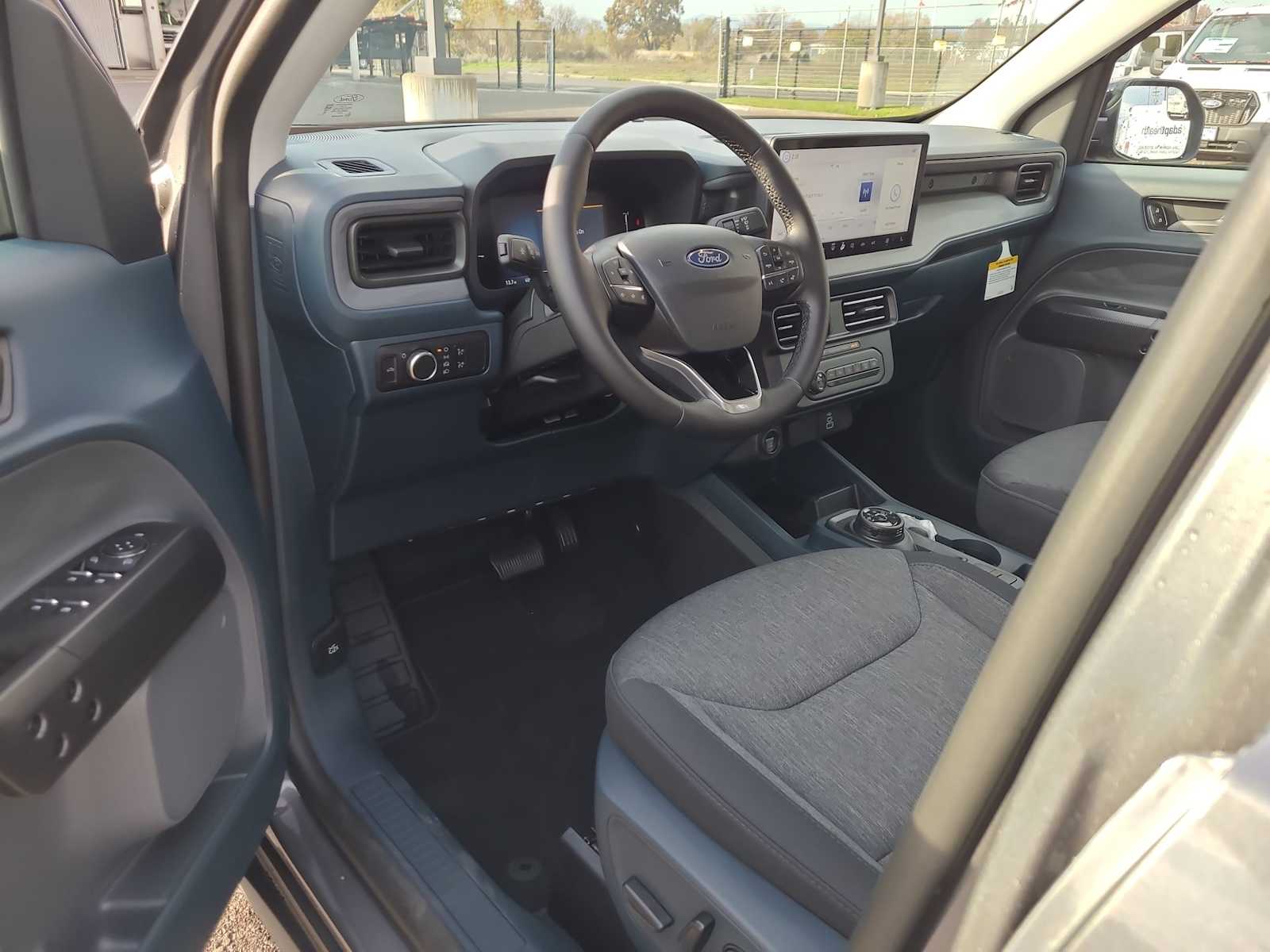 Thumbnail: 2025 Ford Maverick - 10