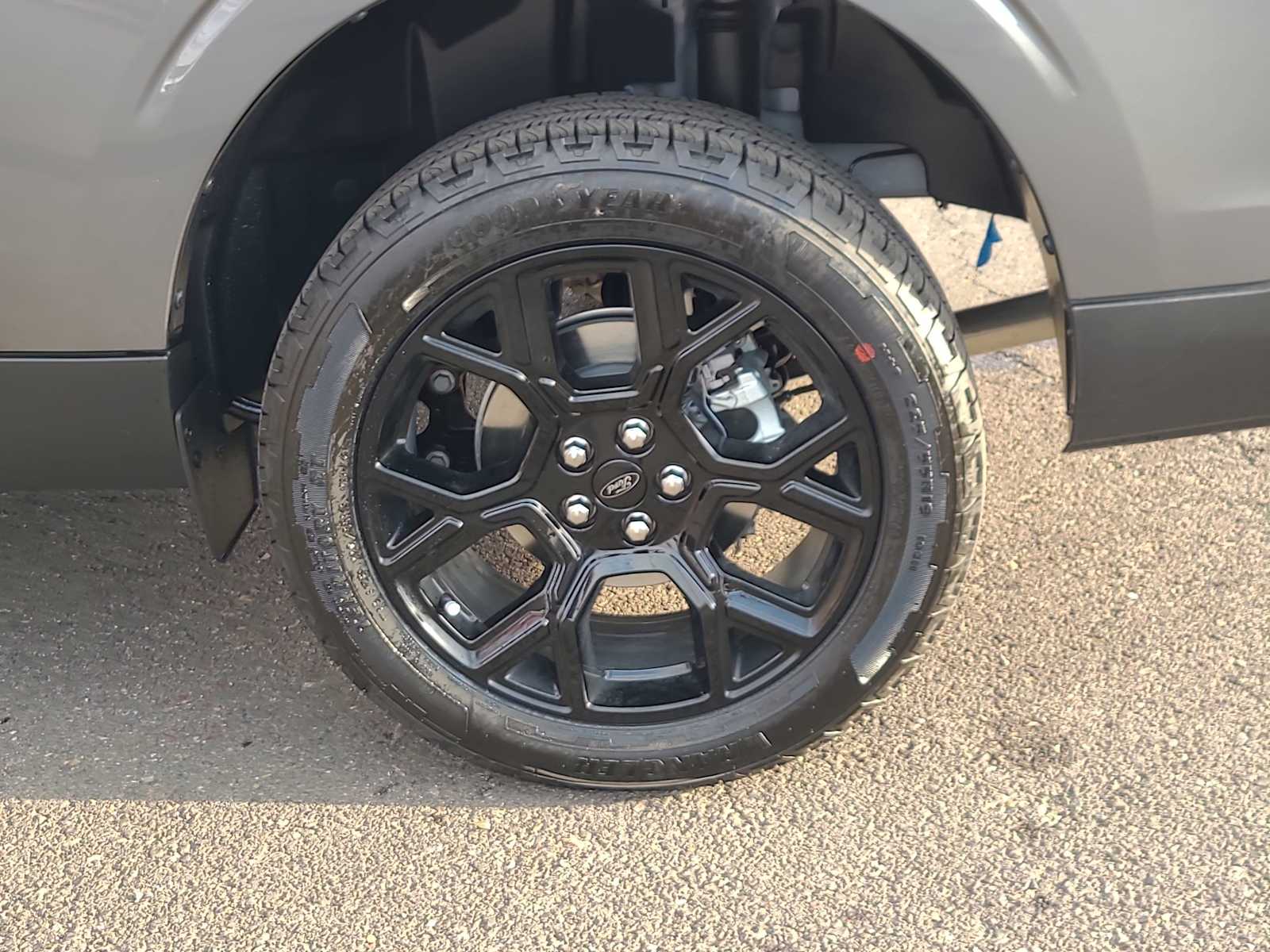 Thumbnail: 2025 Ford Maverick - 16