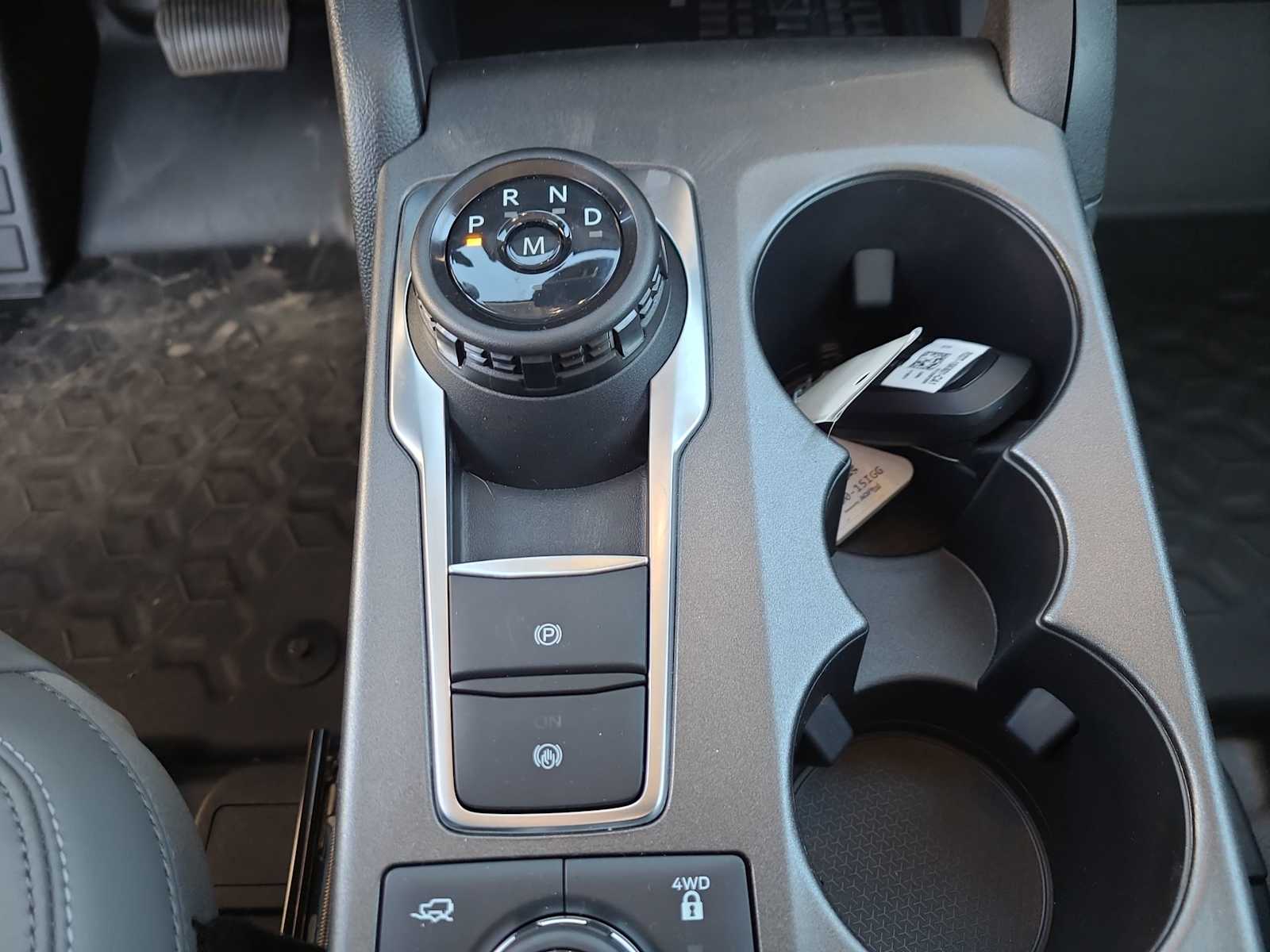 Thumbnail: 2025 Ford Bronco Sport - 25