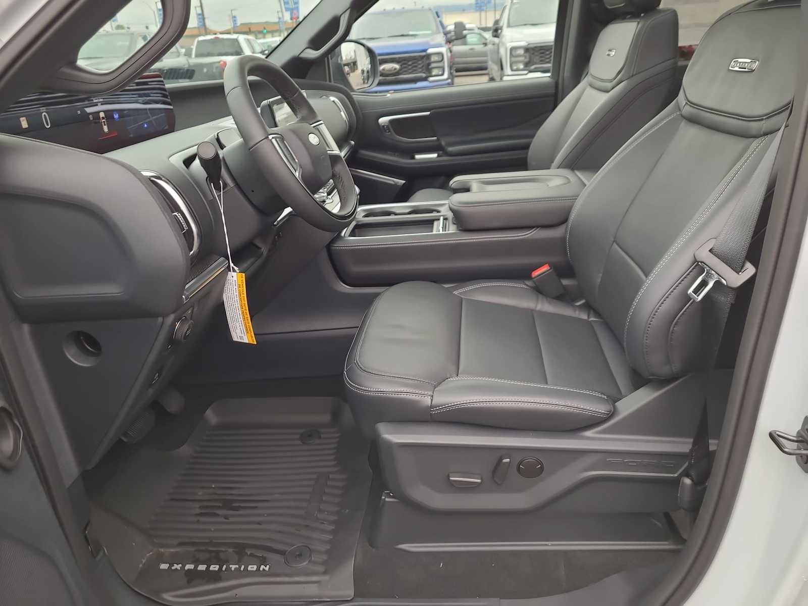 Thumbnail: 2025 Ford Expedition MAX - 19