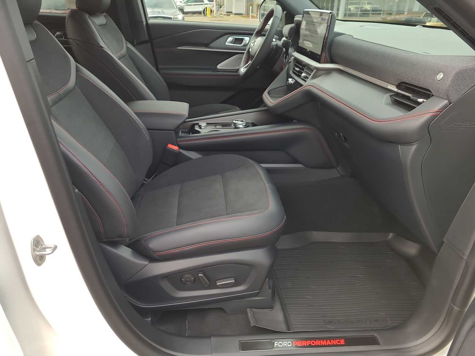 Thumbnail: 2026 Ford Explorer - 22