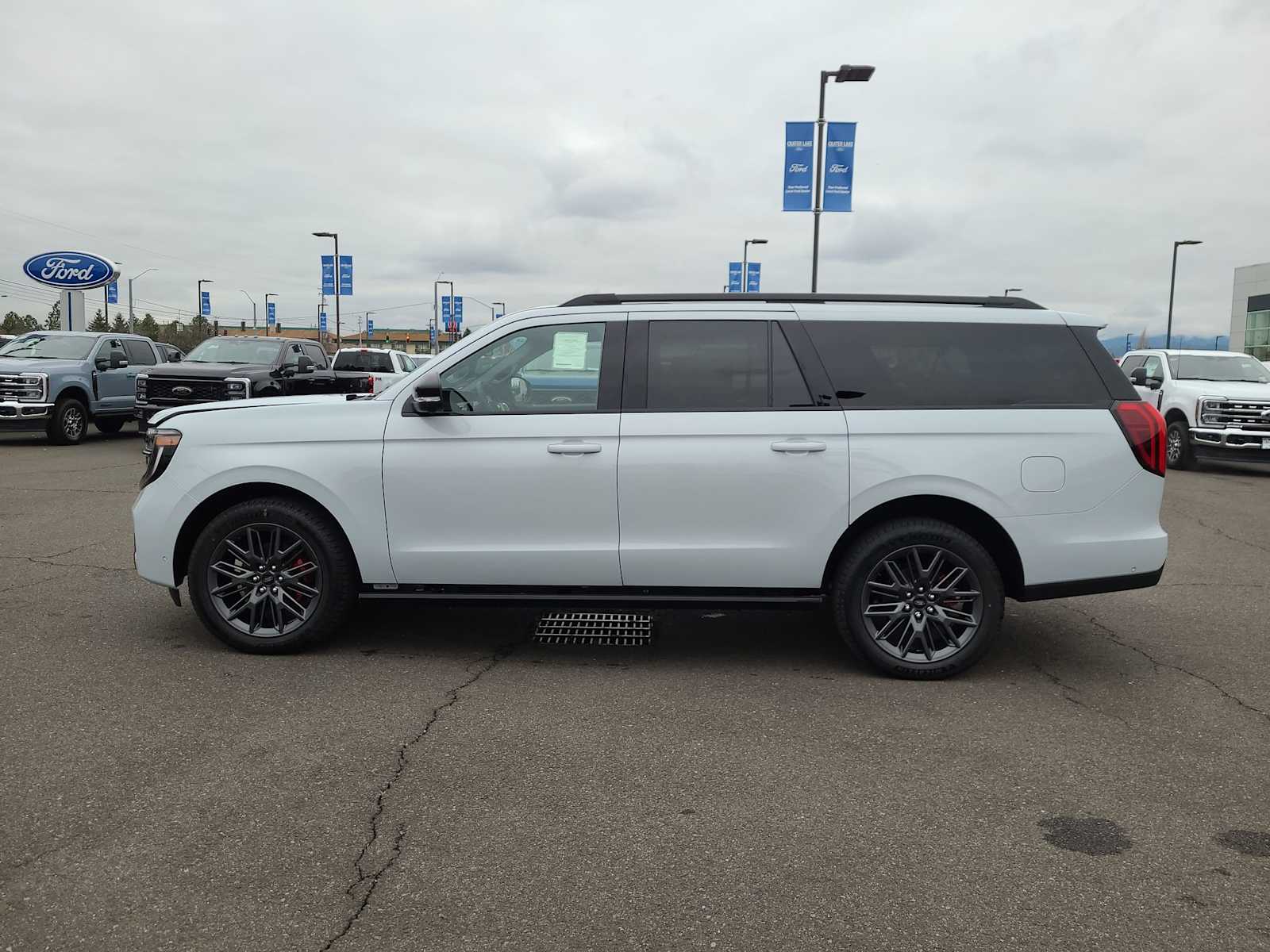 Thumbnail: 2025 Ford Expedition MAX - 11