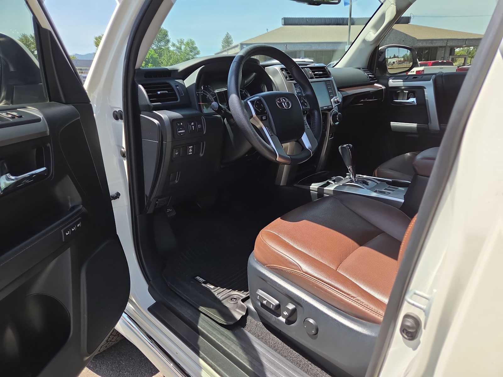 2021 Toyota 4Runner Limited - Photo 10