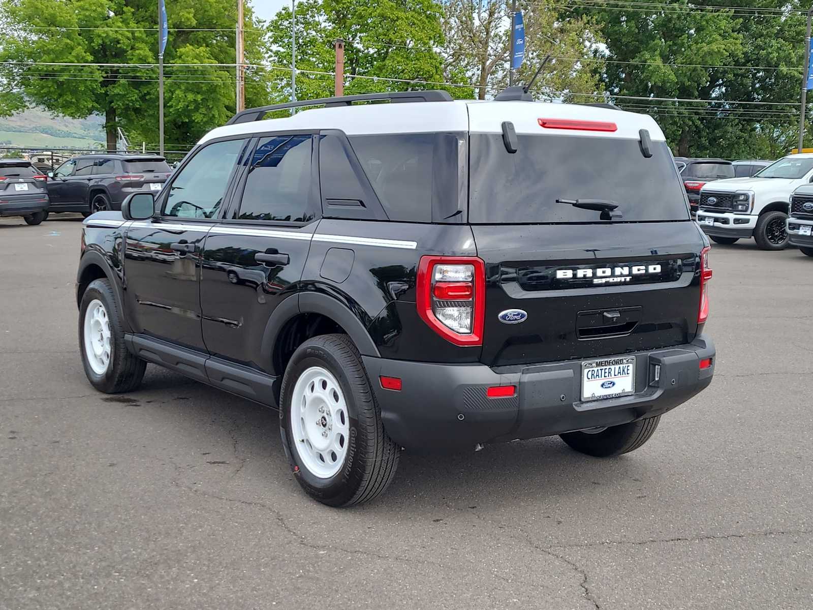 Thumbnail: 2025 Ford Bronco Sport - 12