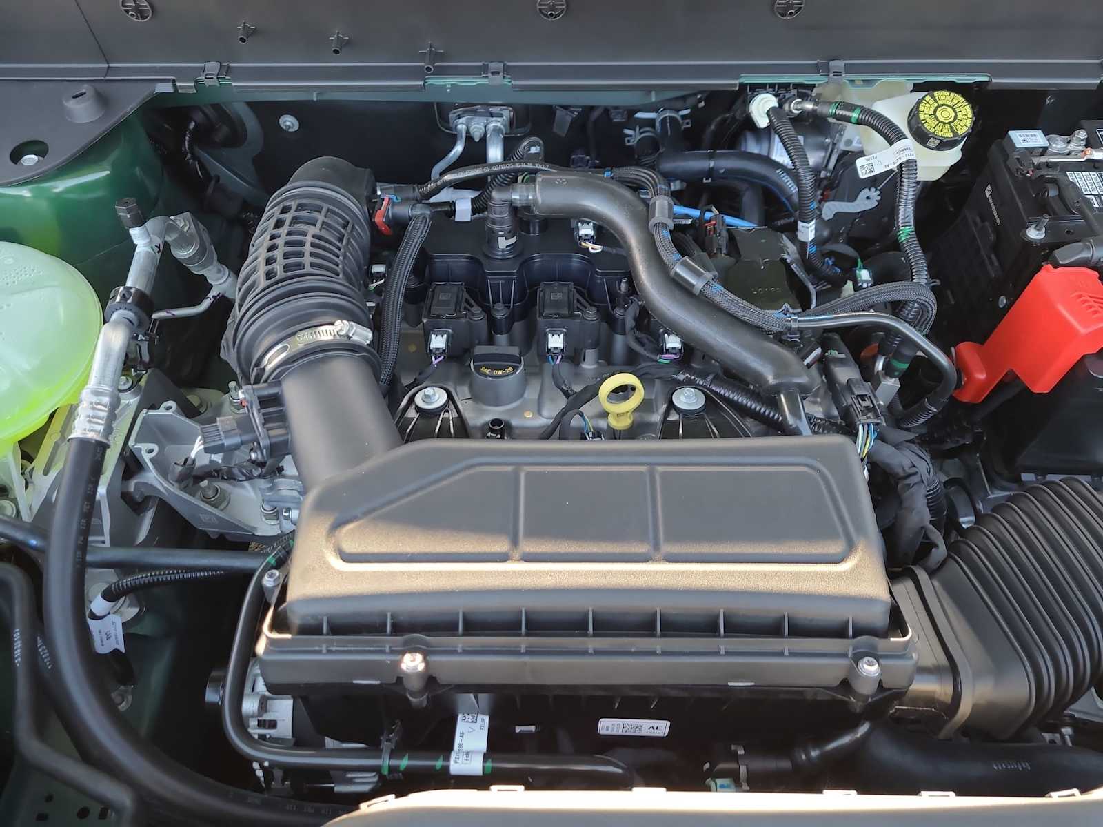 Thumbnail: 2025 Ford Bronco Sport - 17