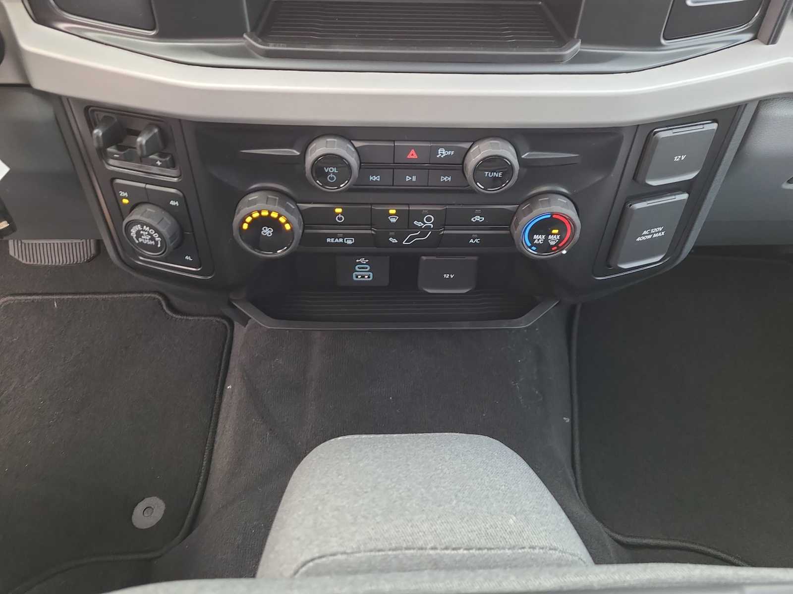 Thumbnail: 2026 Ford F-250 - 25