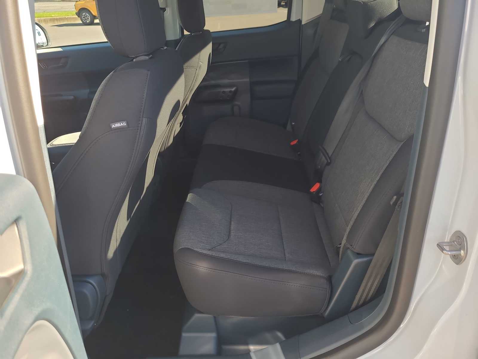 Thumbnail: 2025 Ford Maverick - 21