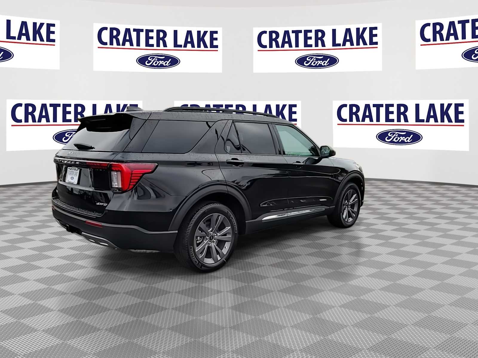 Thumbnail: 2025 Ford Explorer - 8