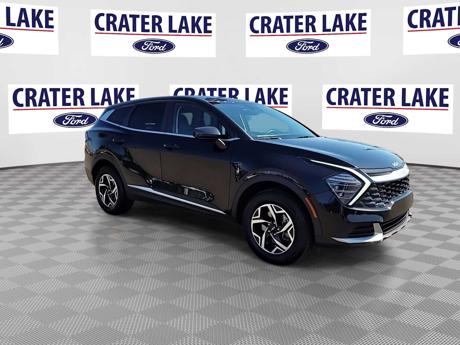 2024 Kia Sportage LX photo 2