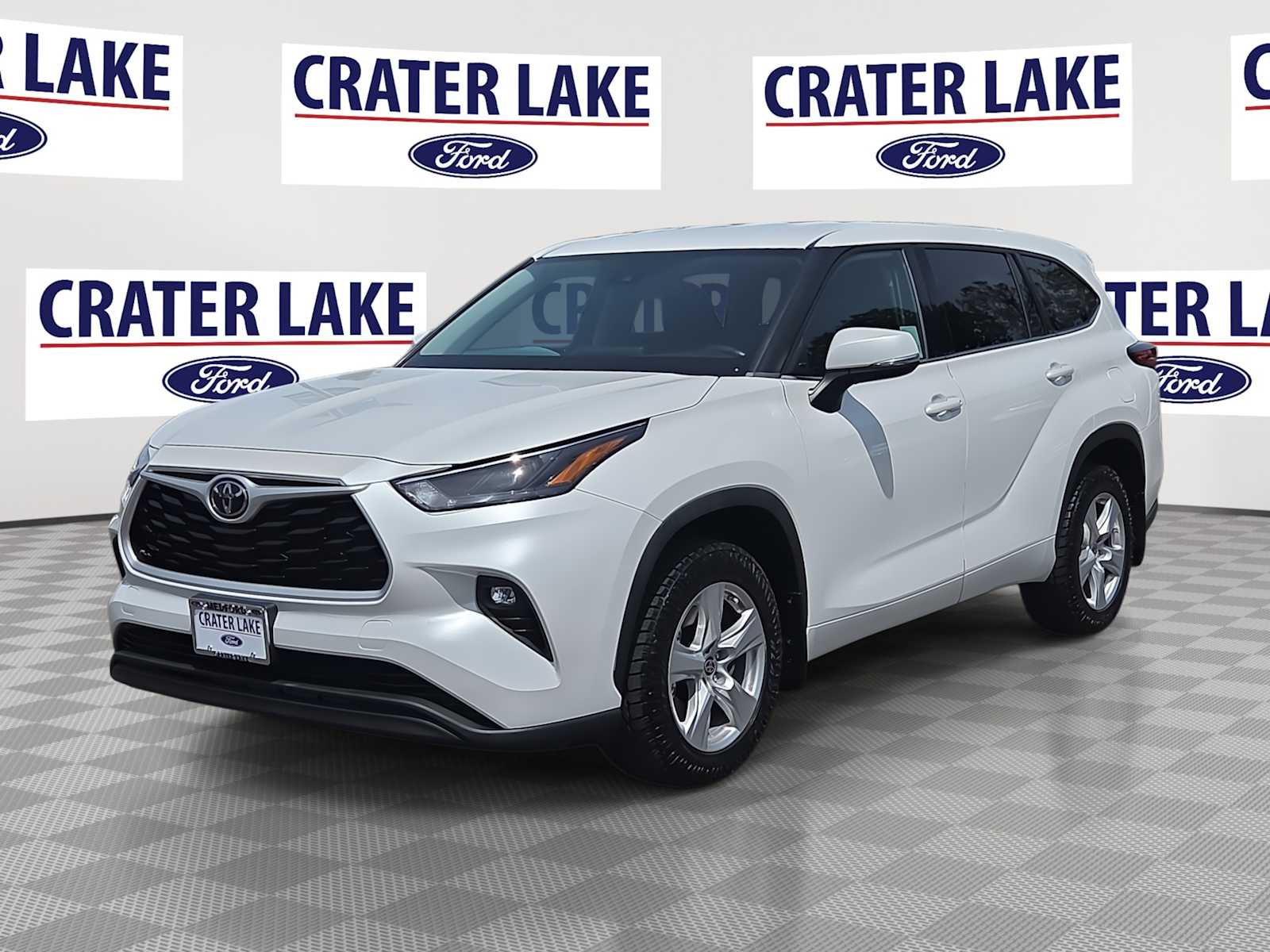 2022 Toyota Highlander LE 4x4 V6's photo