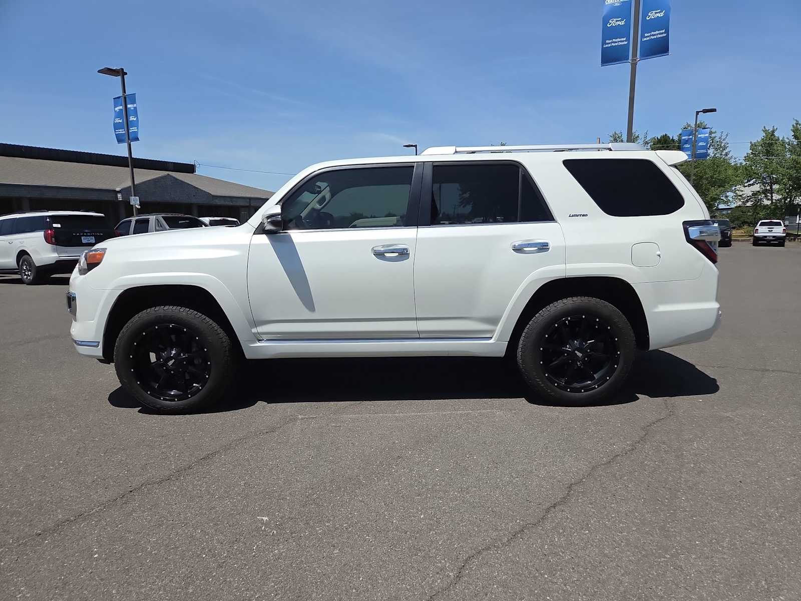 2021 Toyota 4Runner Limited - Photo 11
