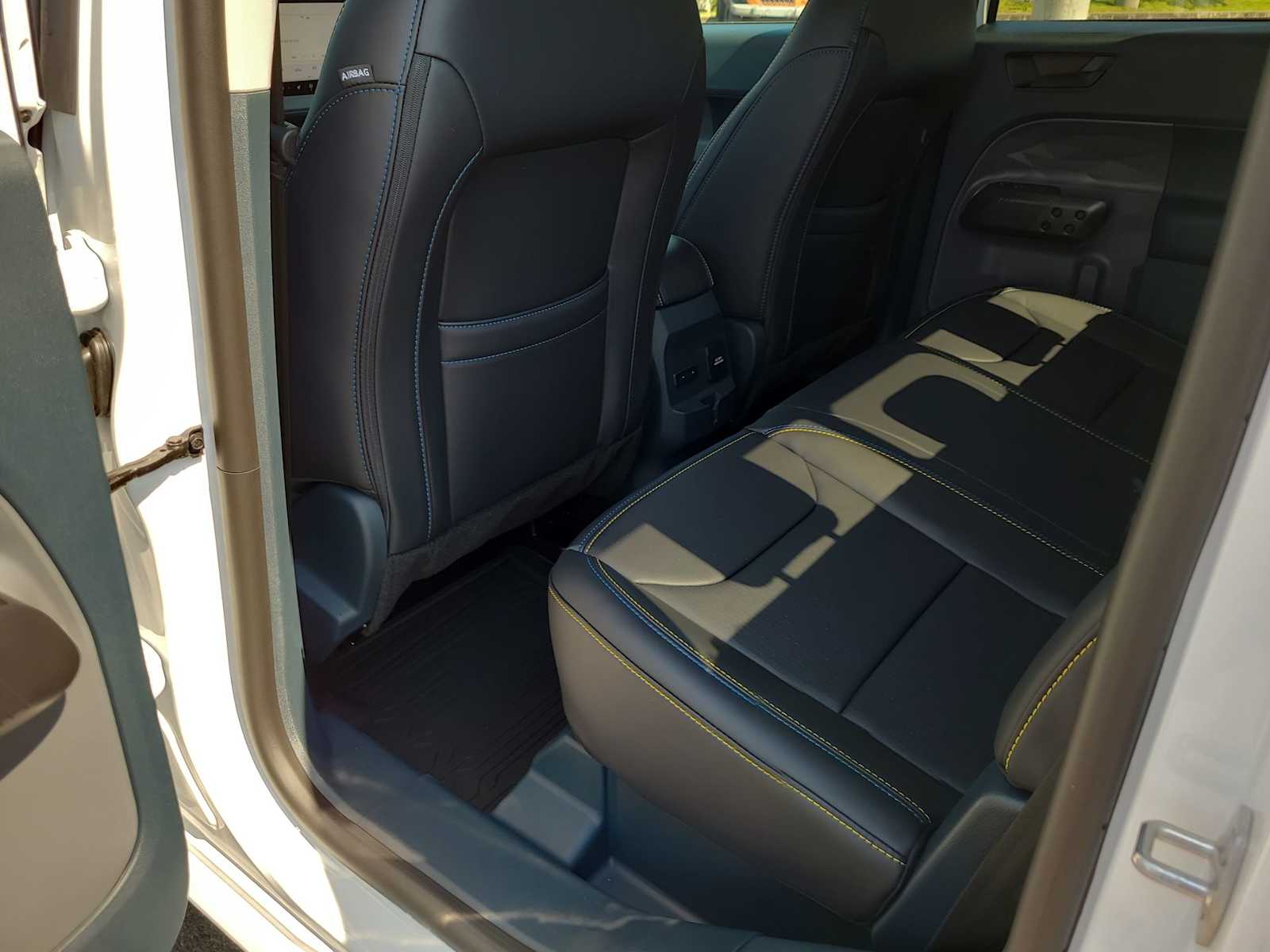 Thumbnail: 2025 Ford Maverick - 20