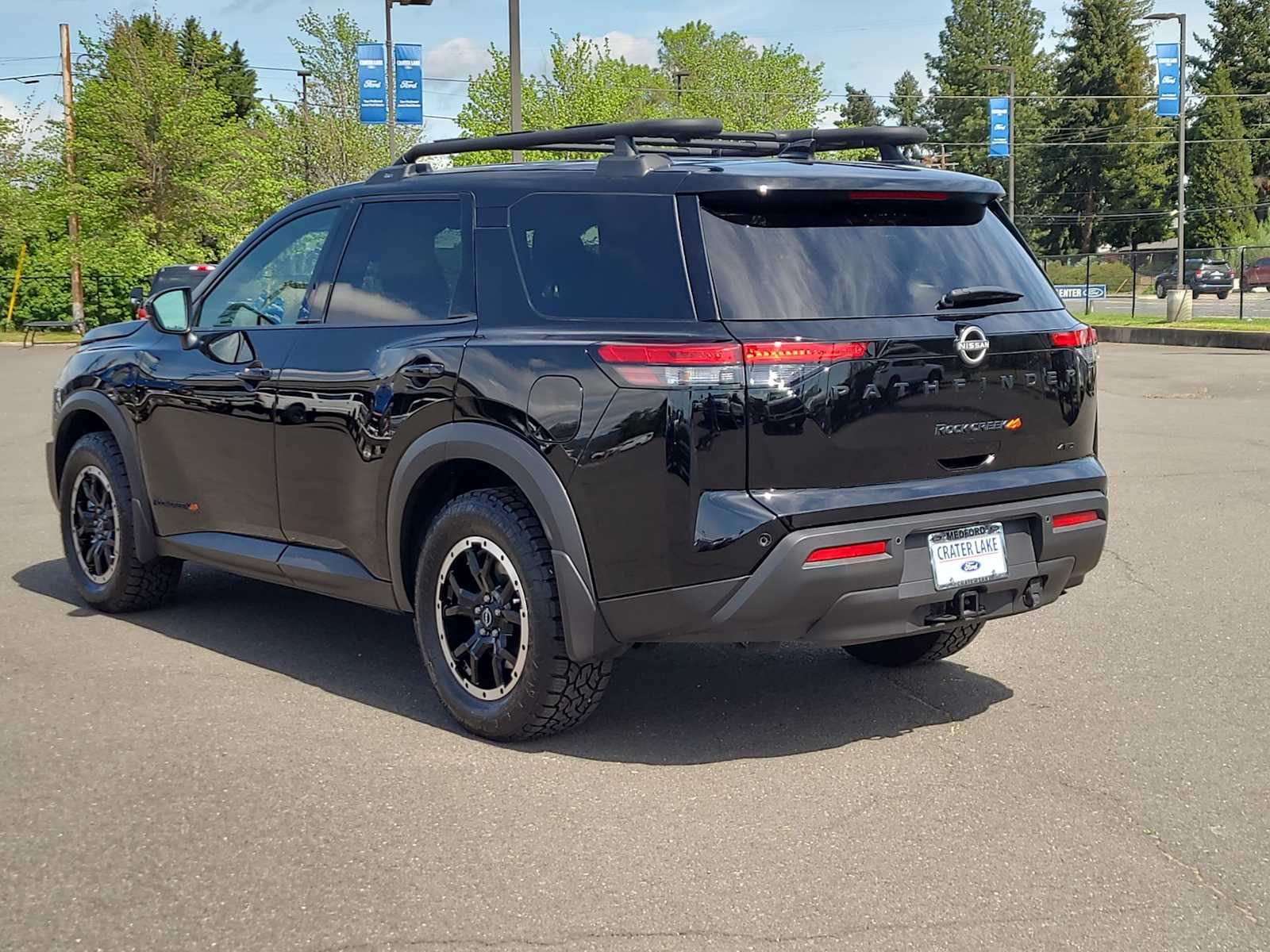 Used 2025 Nissan Pathfinder For Sale at Crater Lake Ford | VIN