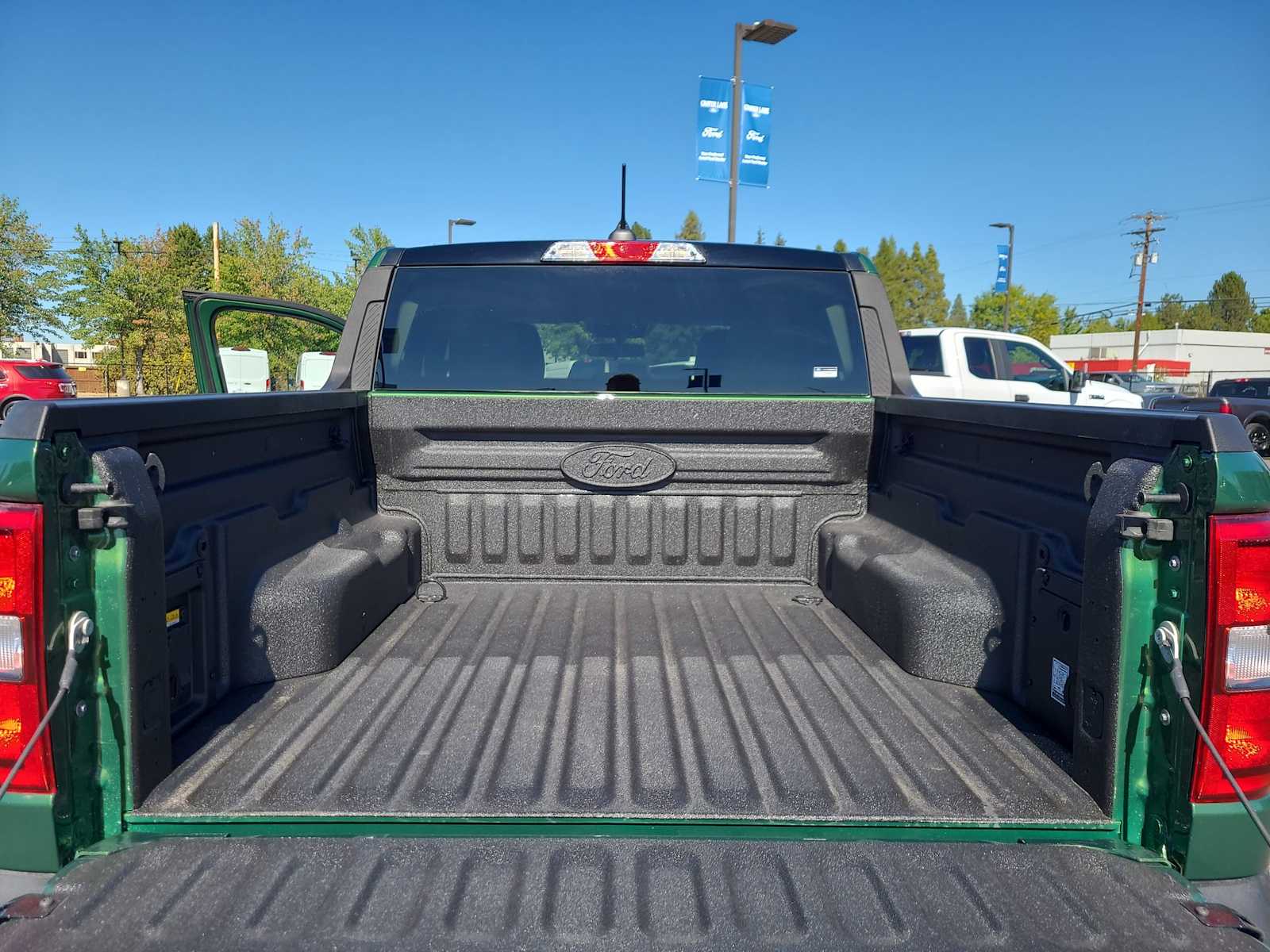 Thumbnail: 2025 Ford Maverick - 27