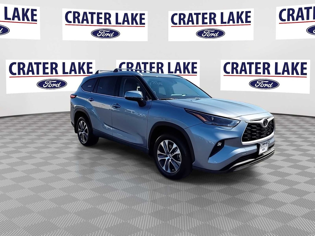 Used 2022 Toyota Highlander XLE SUV