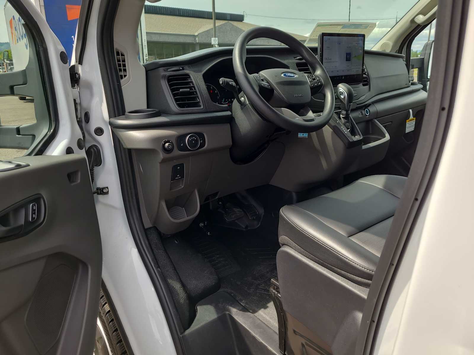 Thumbnail: 2025 Ford Transit Series - 10