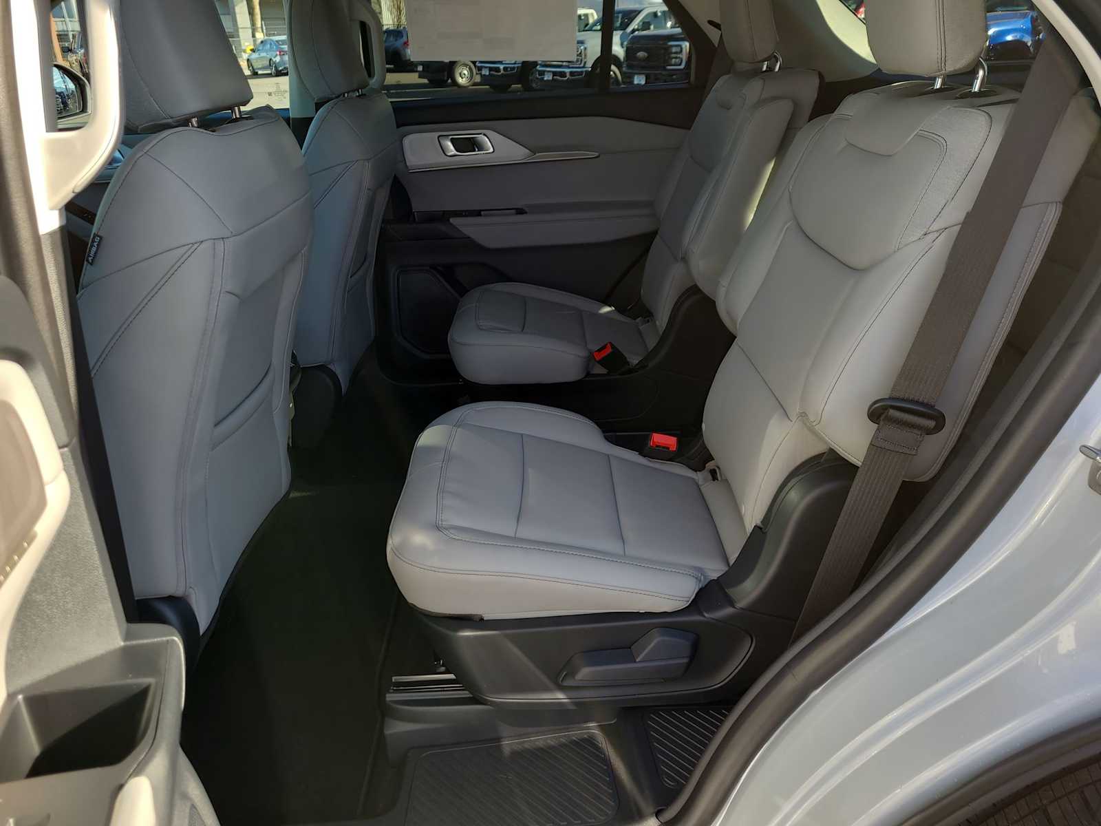 Thumbnail: 2026 Ford Explorer - 21