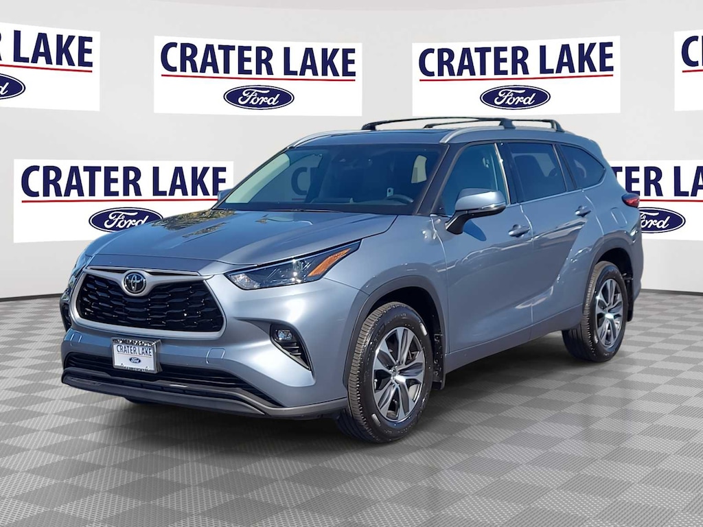 Used 2022 Toyota Highlander XLE SUV