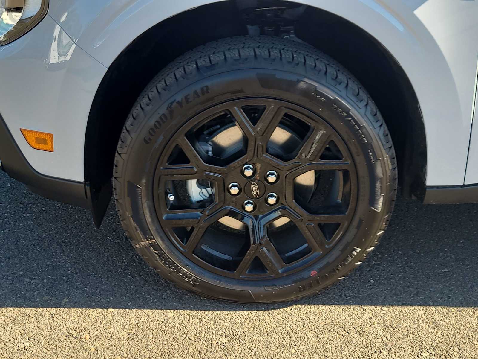 Thumbnail: 2025 Ford Maverick - 16