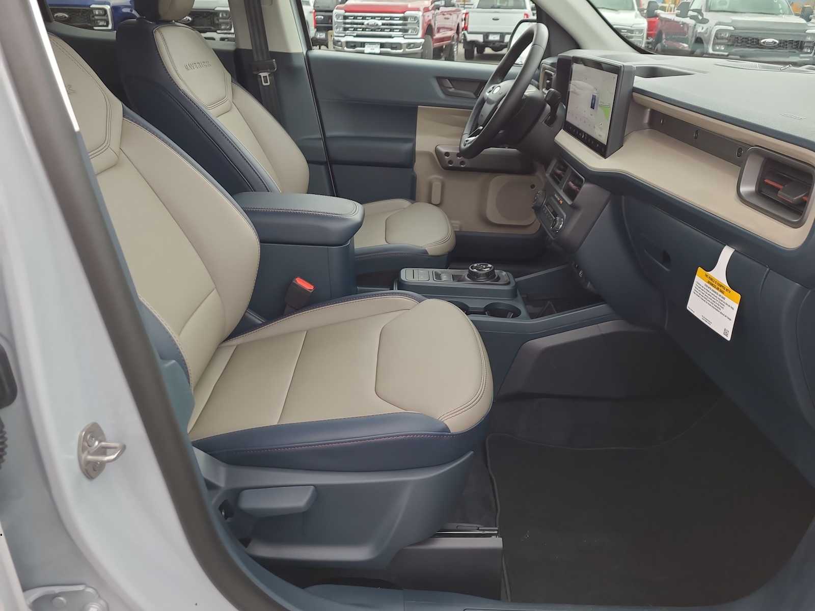 Thumbnail: 2025 Ford Maverick - 22