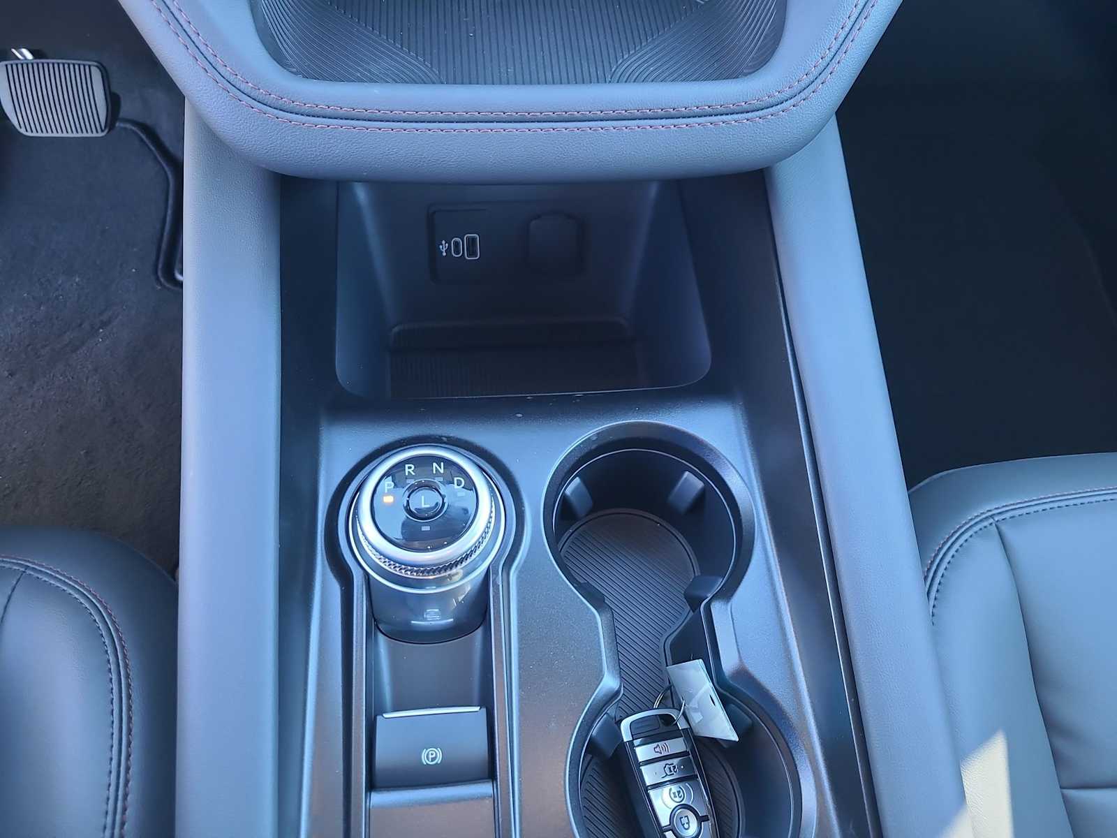 Thumbnail: 2026 Ford Explorer - 25