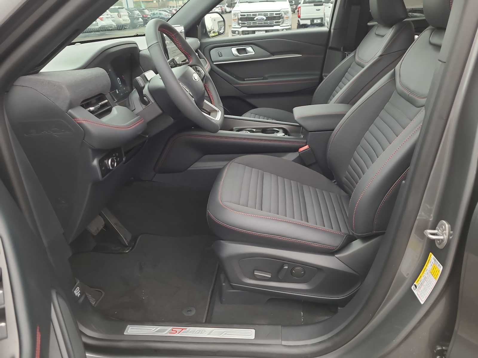 Thumbnail: 2026 Ford Explorer - 19