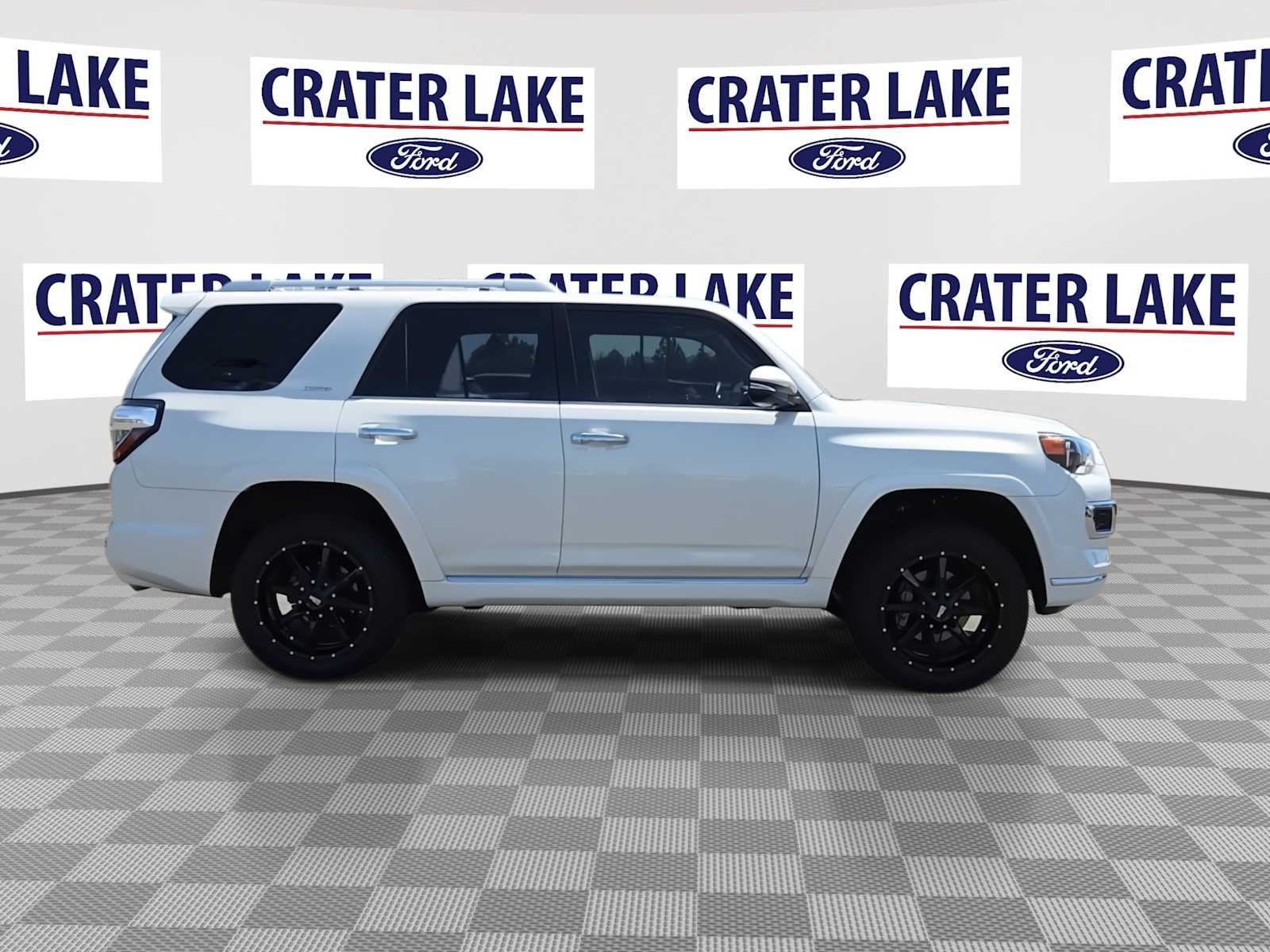 2021 Toyota 4Runner Limited - Photo 9