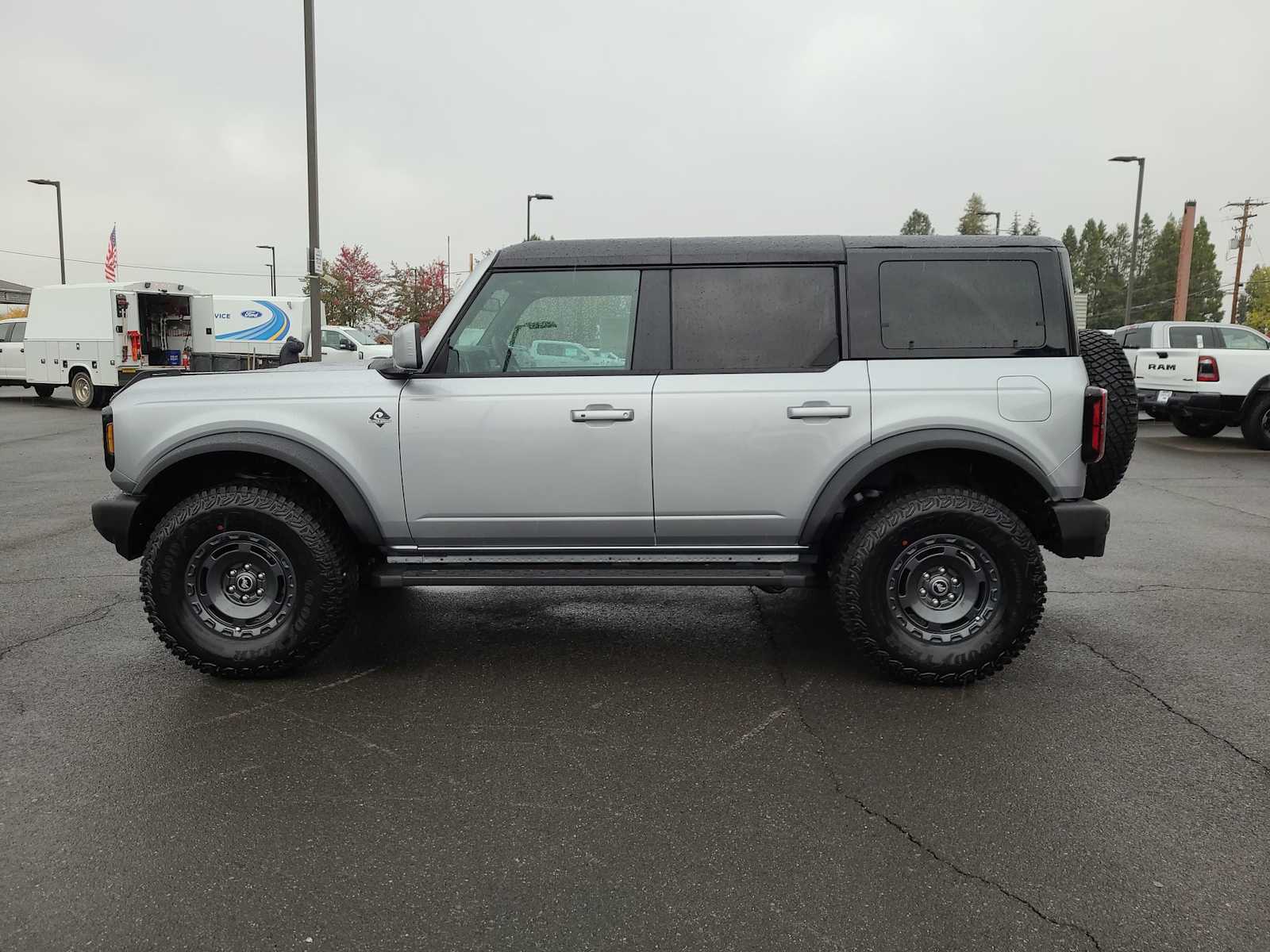 Thumbnail: 2024 Ford Bronco - 11