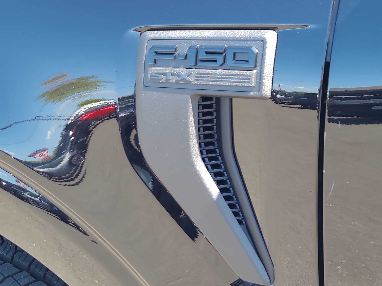 Thumbnail: 2025 Ford F-150 - 15