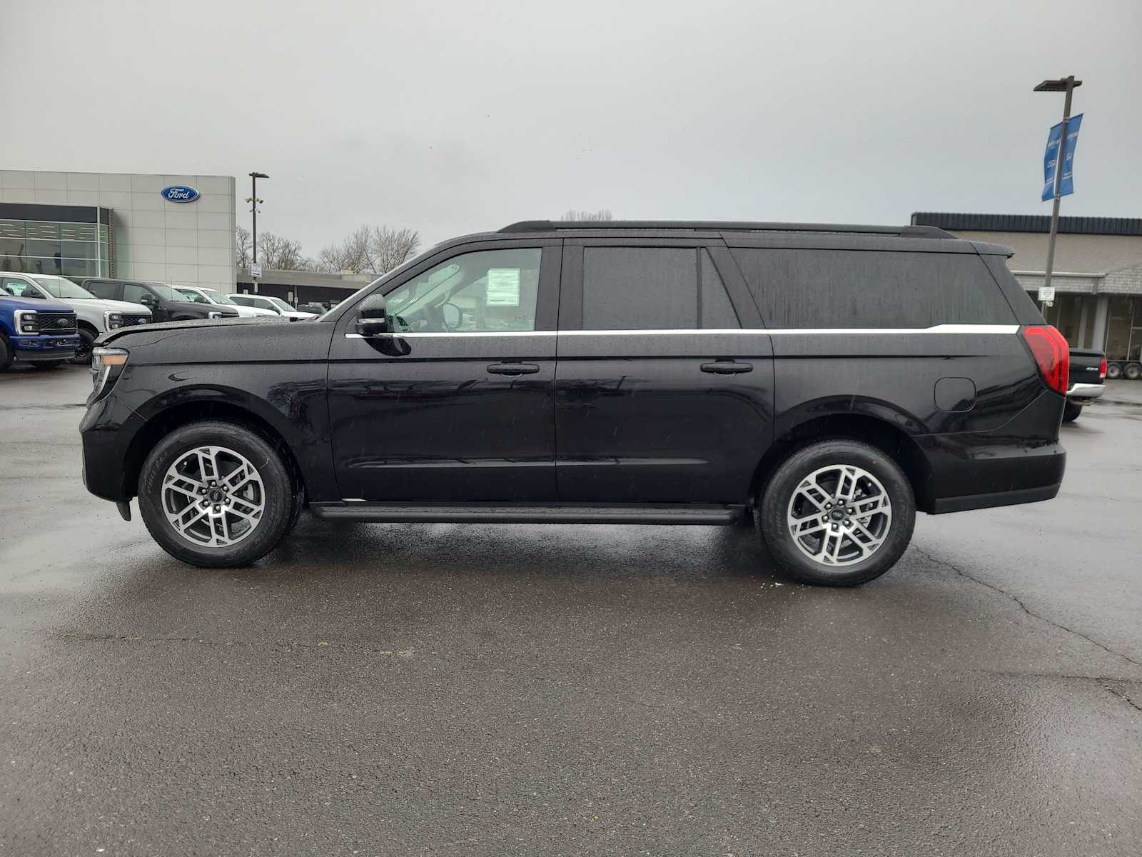 Thumbnail: 2026 Ford Expedition MAX - 11