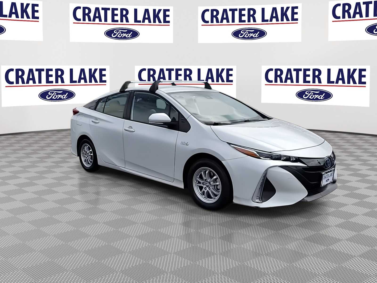 Used 2021 Toyota Prius Prime XLE with VIN JTDKAMFP6M3176699 for sale in Medford, OR