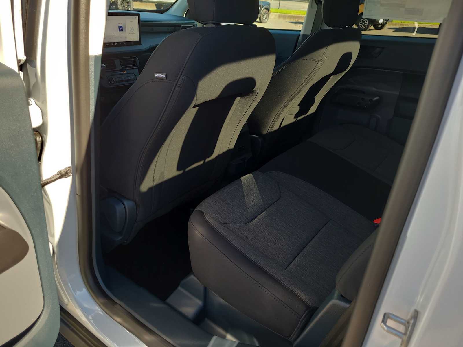 Thumbnail: 2025 Ford Maverick - 20