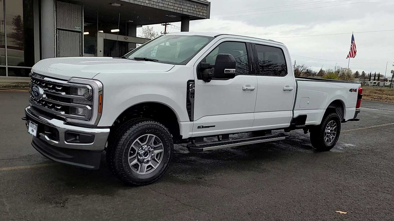 2024 Ford F-250 Lariat photo 4