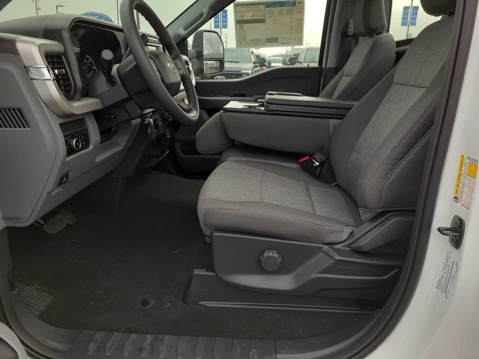 2026 Ford F-350 Super Duty XL - Photo 19
