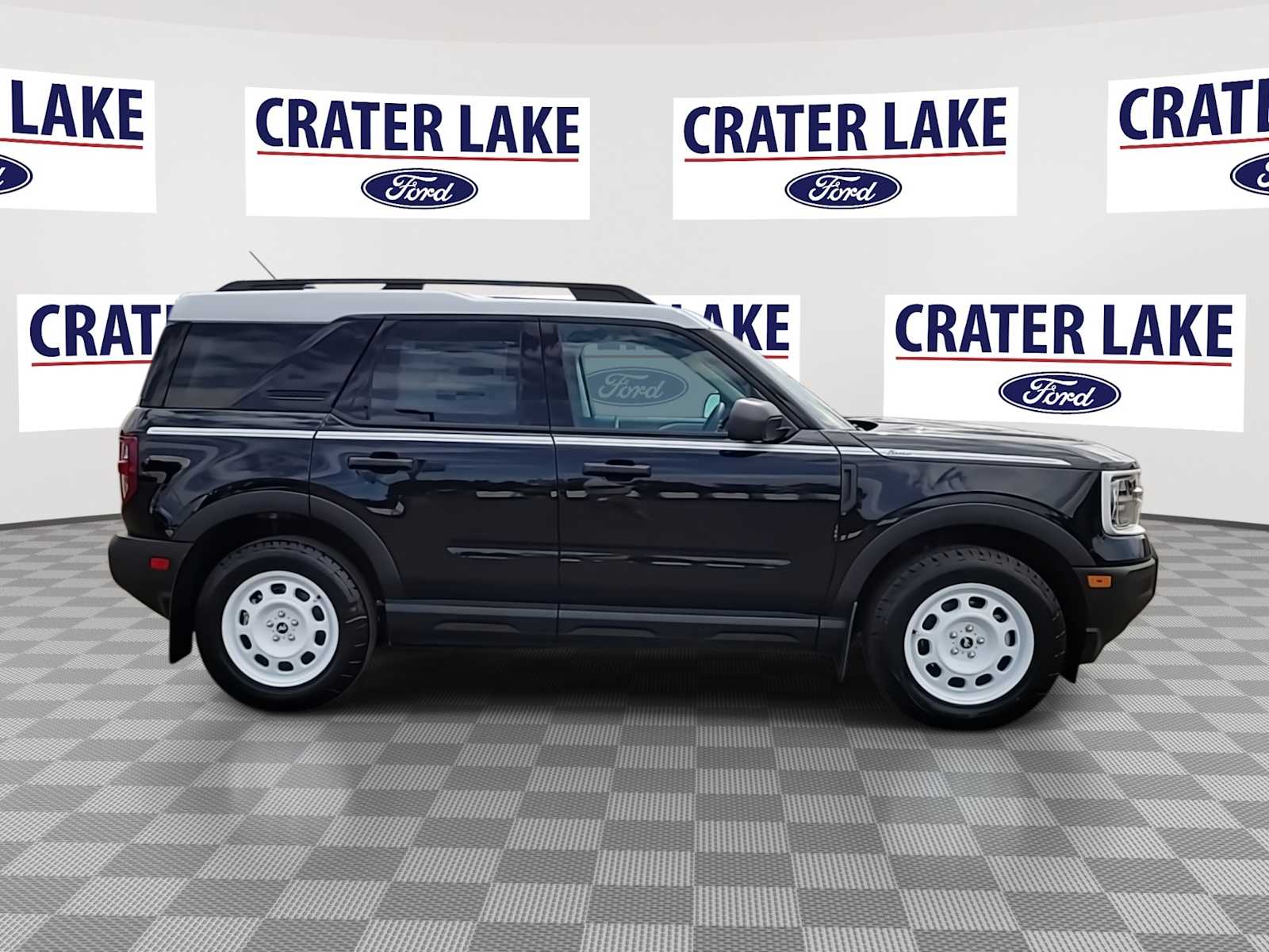 Thumbnail: 2025 Ford Bronco Sport - 9