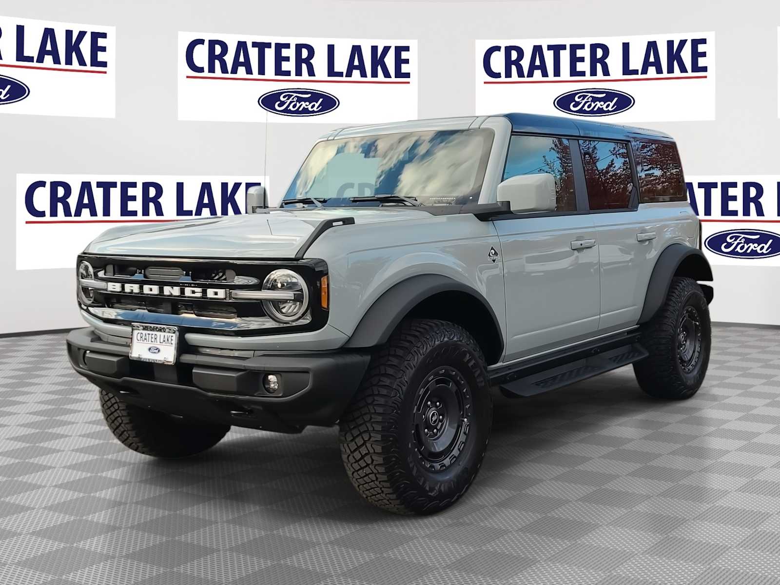 2024 Ford Bronco Outer Banks -
                  Medford, OR