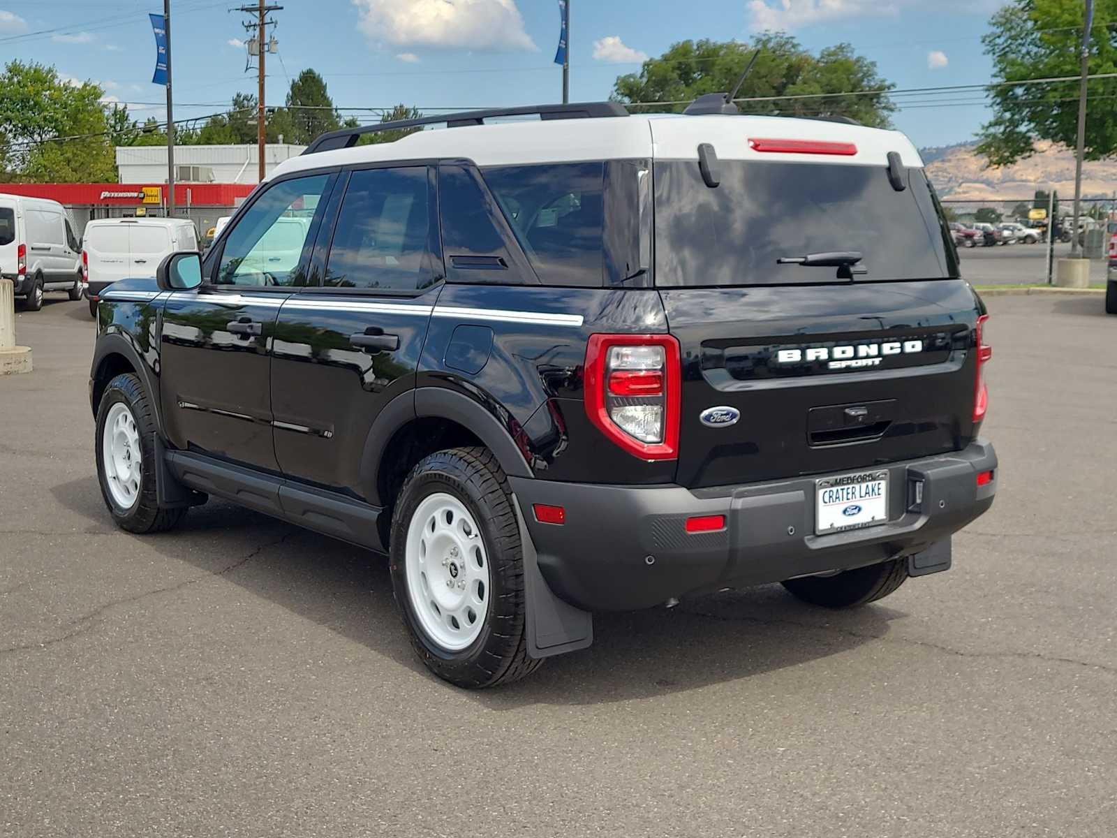 Thumbnail: 2025 Ford Bronco Sport - 12