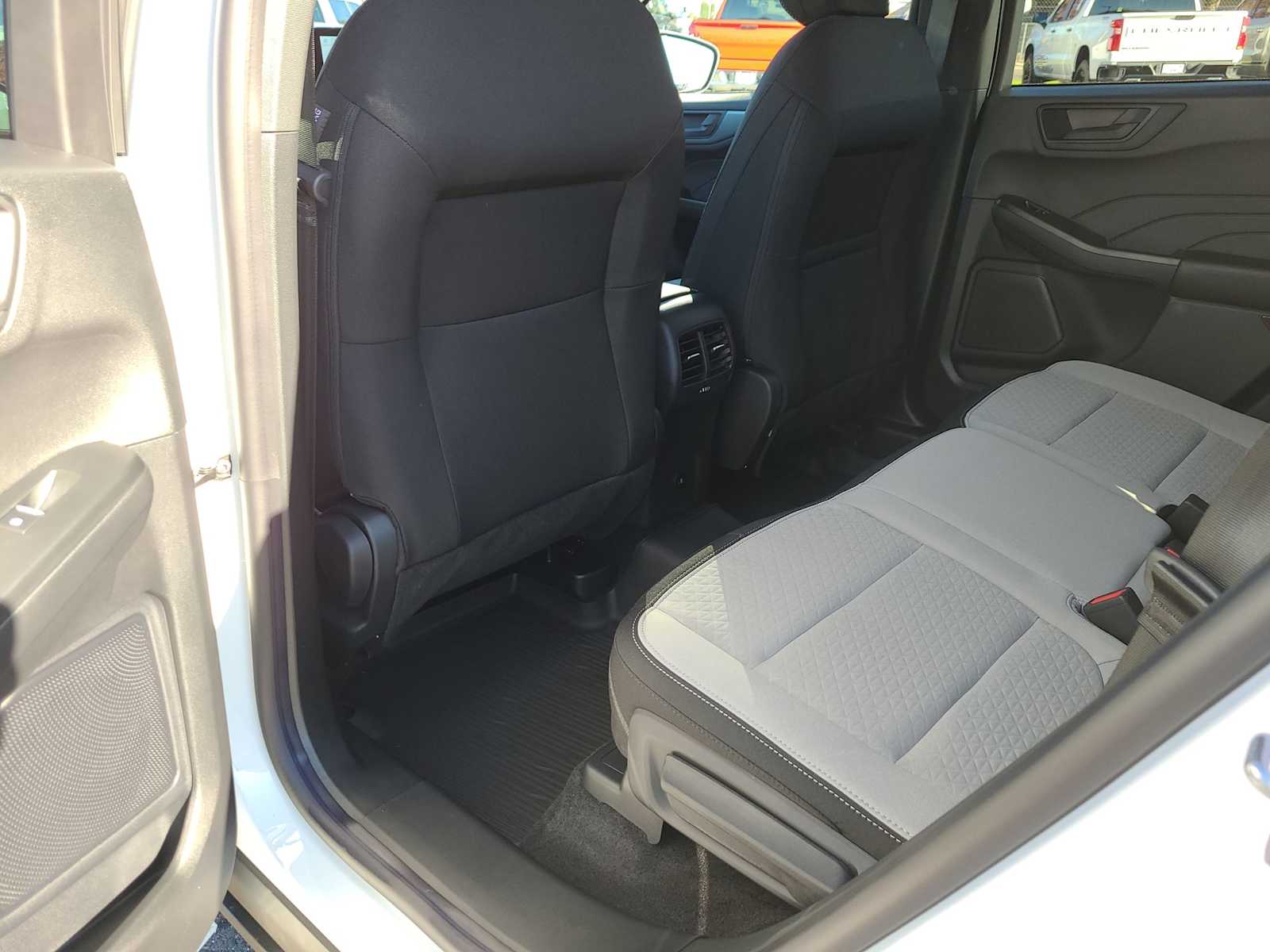 Thumbnail: 2025 Ford Escape - 20