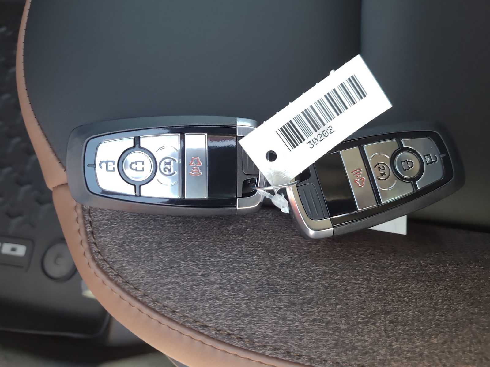 Thumbnail: 2025 Ford Bronco Sport - 28